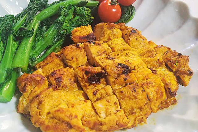 食べ応え満点なのにヘルシー！ダイエット中に作りたい｢タンドリーチキン｣レシピ
