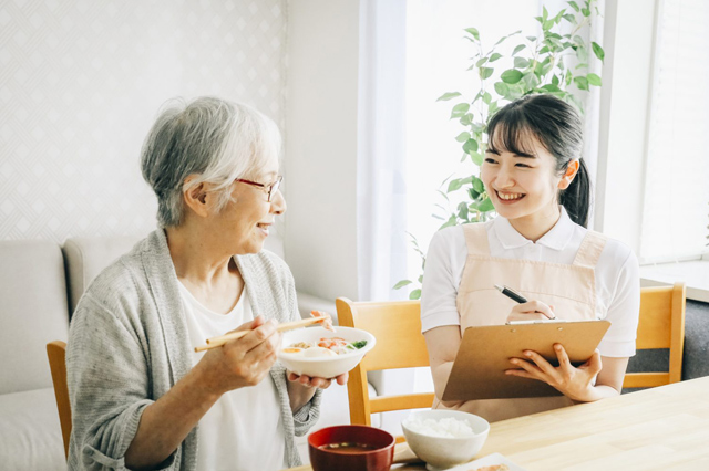 「高齢者の筋力低下を防ぐ」にはどのような食事がいいのかご存じですか?