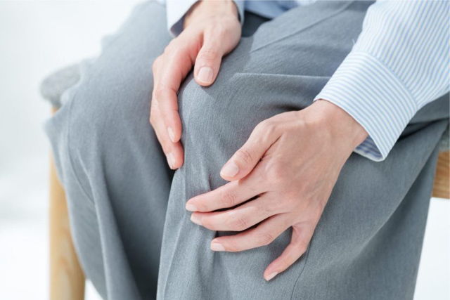 『変形性膝関節症』の初期は「絶対安静」or「痛くても動く」 どちらが正解？【医師に聞く】